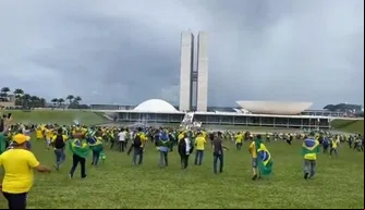 Bolsonaristas invadem Congresso Nacional
