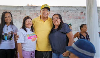 Dr. Pessoa, participa de ação social na Vila Coronel Carlos Falcão