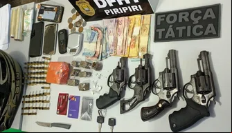 Operação das Polícias Civil e Militar prende suspeito com armas e drogas em Piripiri