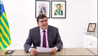 Rafael Fonteles sanciona lei que reajusta salário dos servidores públicos