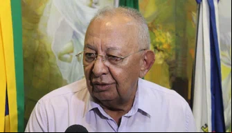 Dr. Pessoa participa da entrega de certificados profissionalizantes da FWF