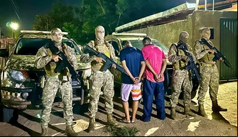Operação do BEPI prende dupla com armas e drogas em Teresina