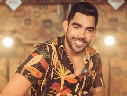 Cantor Gabriel Diniz gravou vídeo dentro de avião minutos antes de morrer em acidente